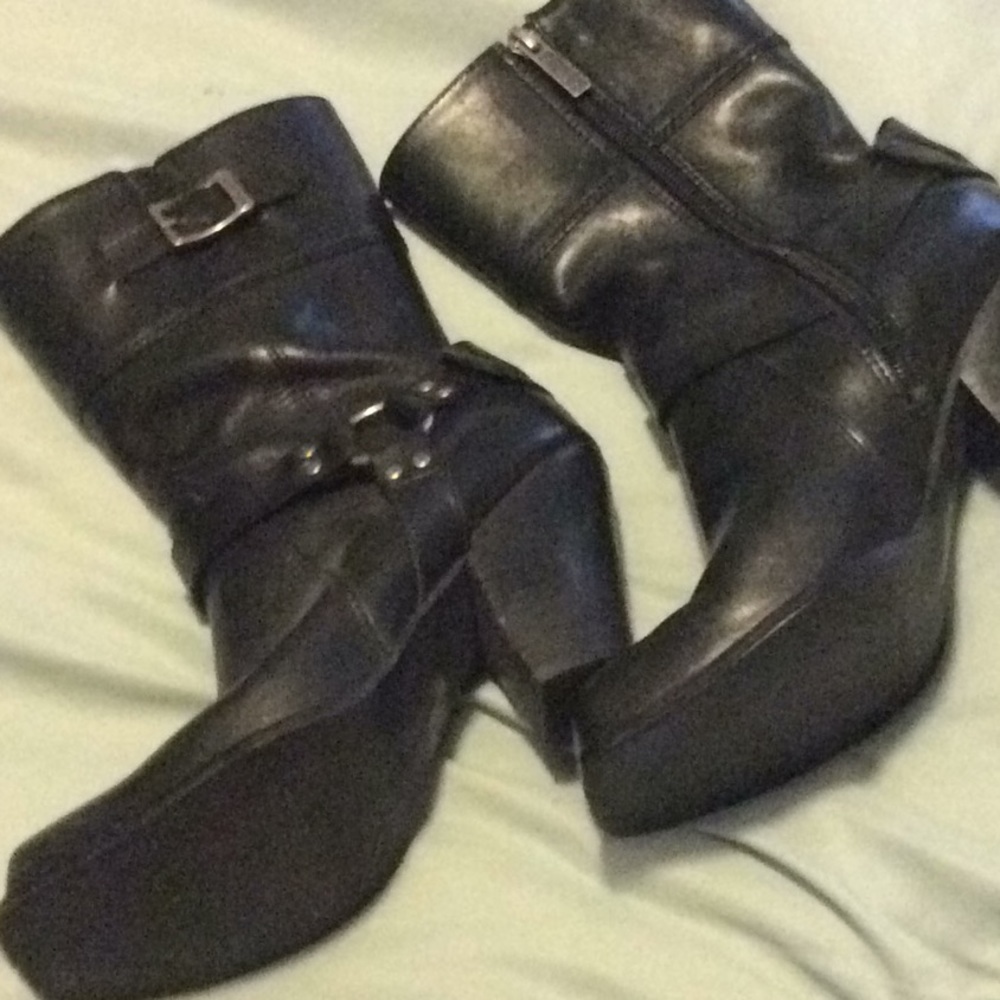Harley Davidson boots.